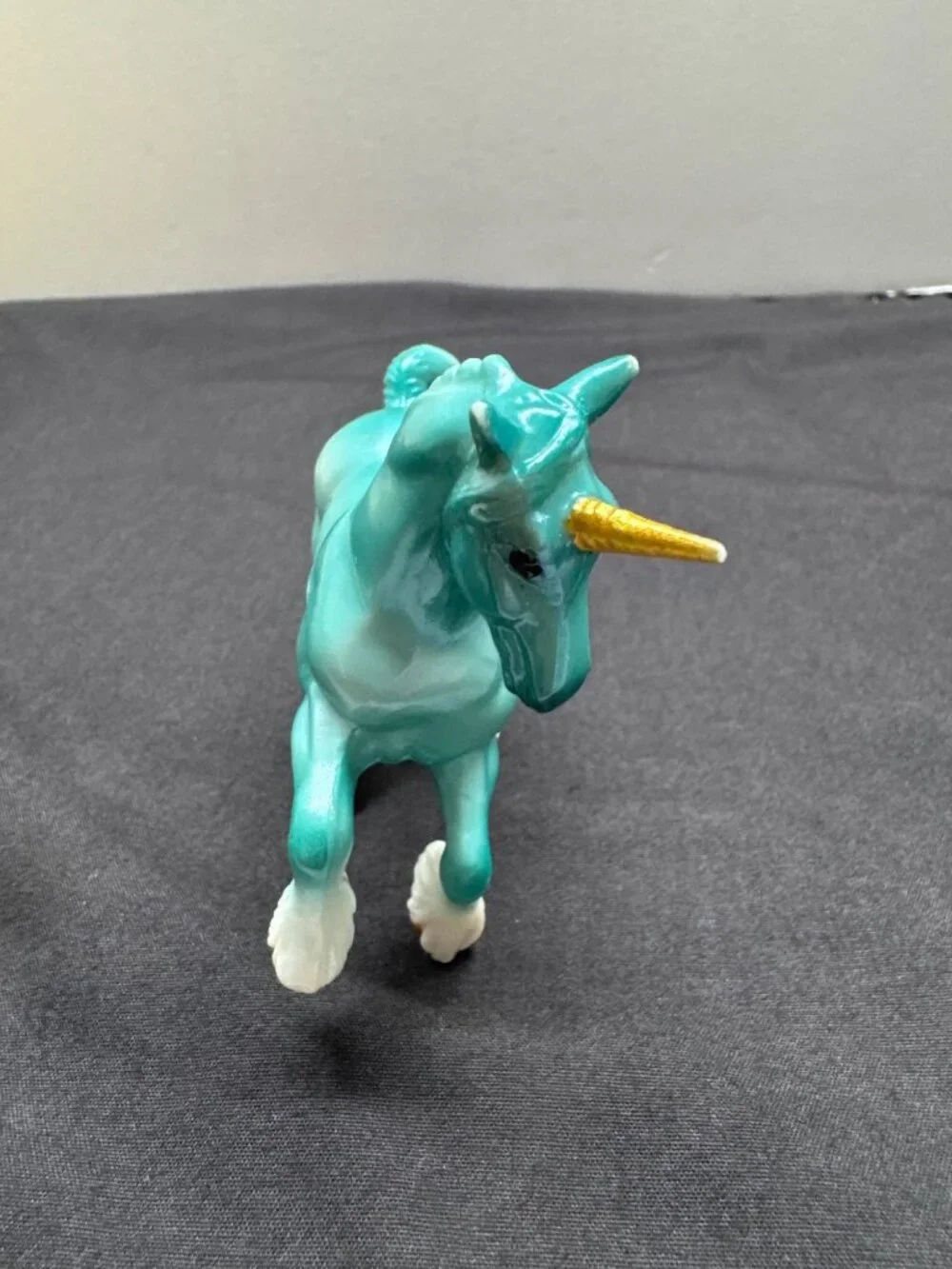 Breyer Stablemates Unicorn Crazy Surprise Series 2 Clydesdale Mold Glossy Teal F